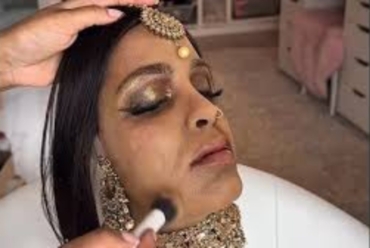 How to Make Viral Beauty Videos