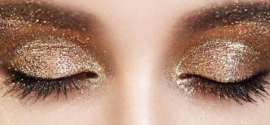 Why Choosing the Right Eyeshadow Manufacturer Matters for Your Brand