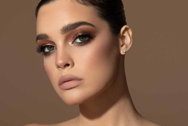 right eyeshadow manufacturer