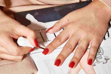 nail polish to dry